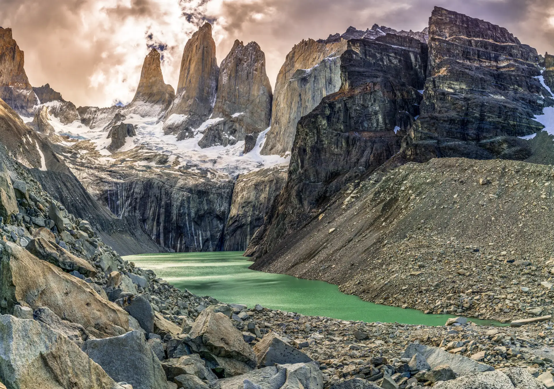 Torres del Paine header final